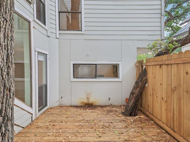 2507 Quarry RD D, Austin, TX 78703