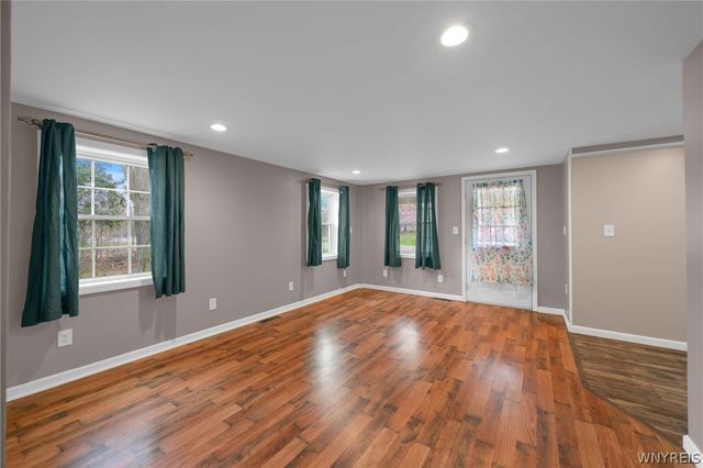 8976 Wilkinson Road, Batavia, NY 14020