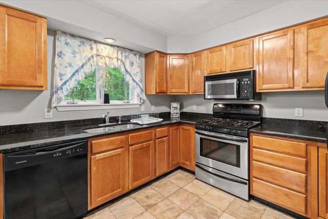25 Sweetbrier Way, Laconia, NH 03246