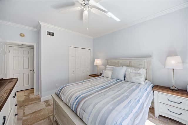 5726 ASHTON LAKE DRIVE 11, Sarasota, FL 34231