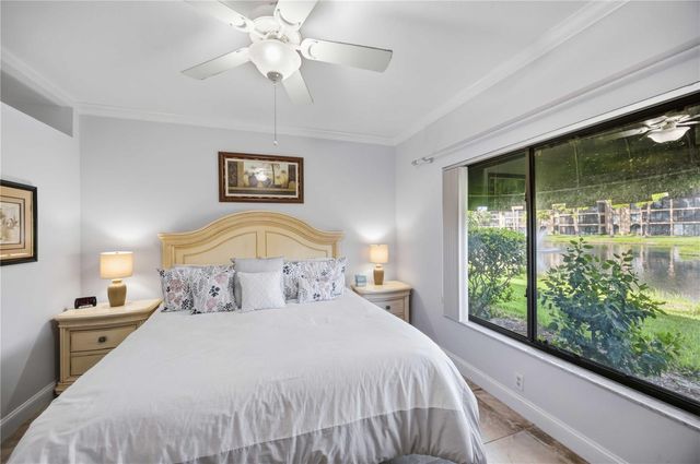 5726 ASHTON LAKE DRIVE 11, Sarasota, FL 34231