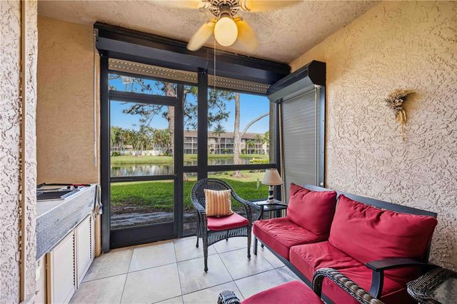 5726 ASHTON LAKE DRIVE 11, Sarasota, FL 34231