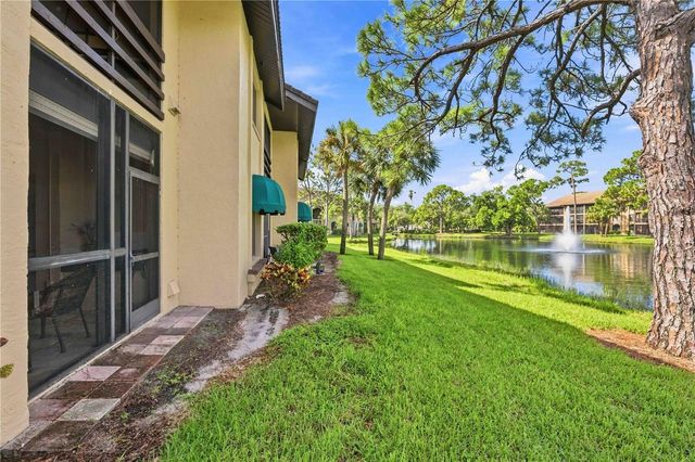 5726 ASHTON LAKE DRIVE 11, Sarasota, FL 34231