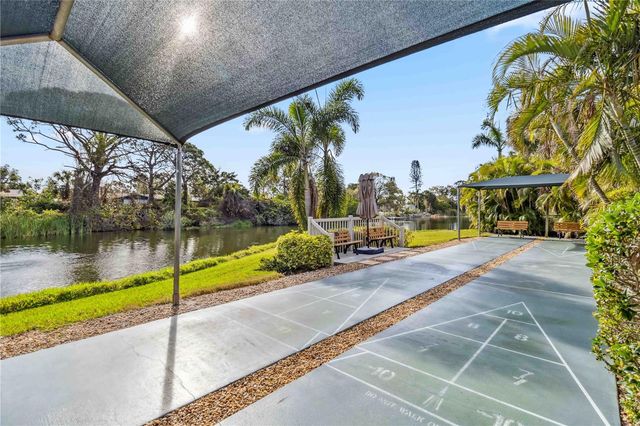 5726 ASHTON LAKE DRIVE 11, Sarasota, FL 34231