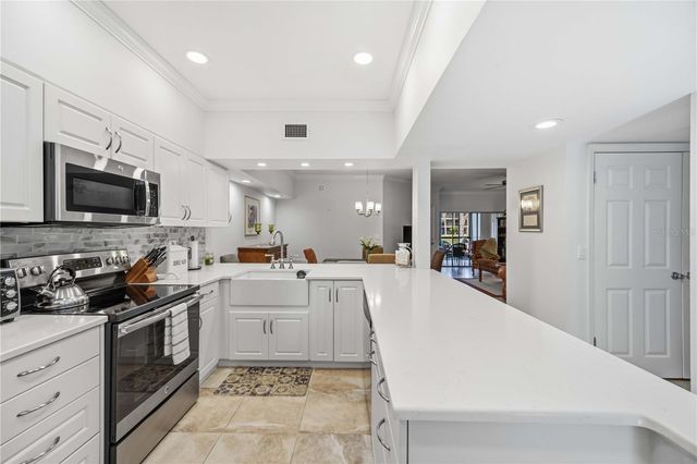 5726 ASHTON LAKE DRIVE 11, Sarasota, FL 34231
