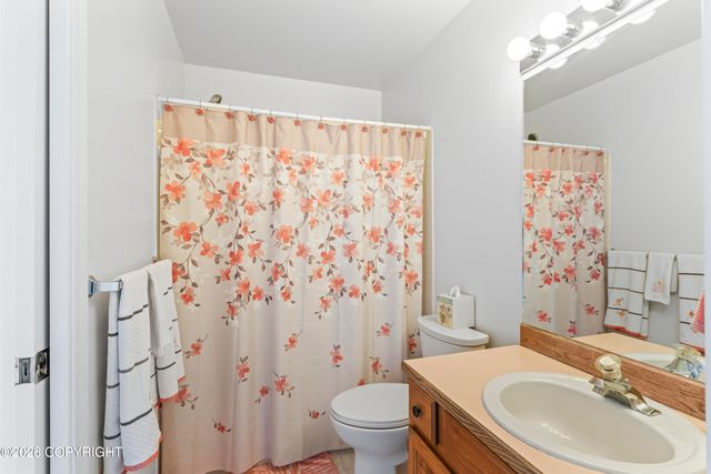 3000 Admiralty Bay Drive, Anchorage, AK 99515