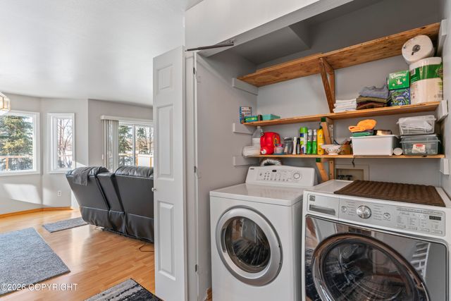 3000 Admiralty Bay Drive, Anchorage, AK 99515