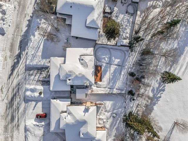 3000 Admiralty Bay Drive, Anchorage, AK 99515