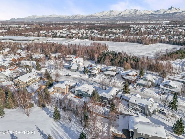 3000 Admiralty Bay Drive, Anchorage, AK 99515