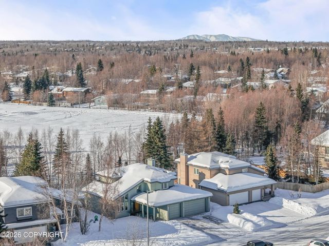 3000 Admiralty Bay Drive, Anchorage, AK 99515