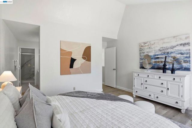 27720 Persimmon Drive, Hayward, CA 94544