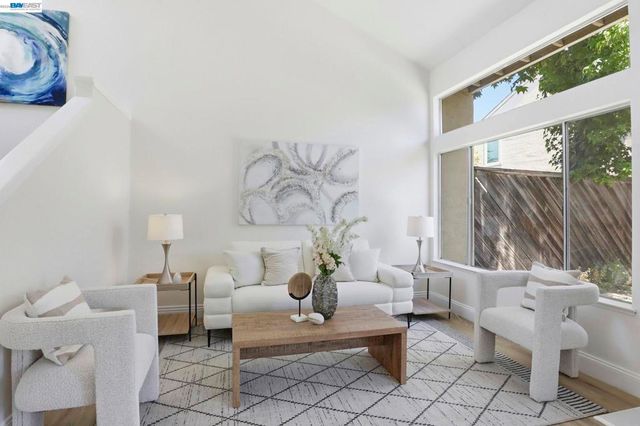 27720 Persimmon Drive, Hayward, CA 94544