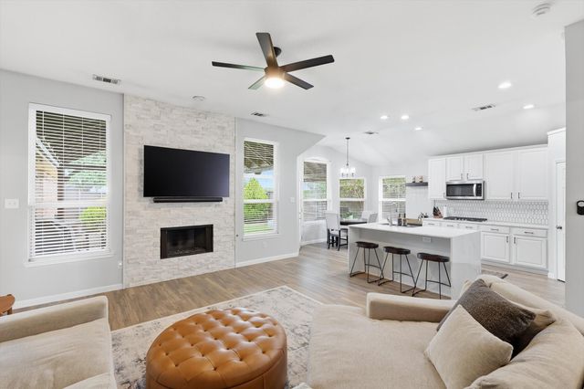 5816 Bentley Lane, The Colony, TX 75056