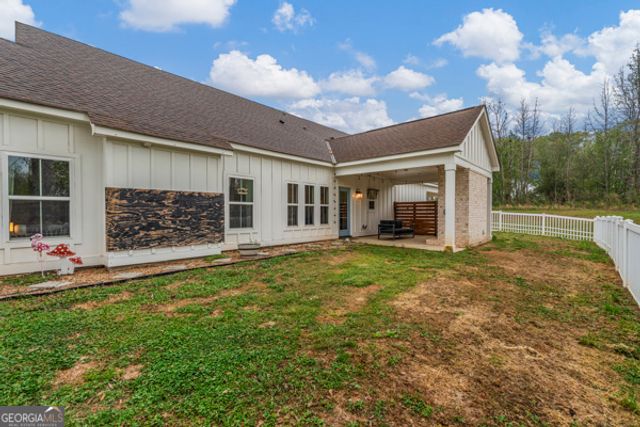 314 Davis Lake Road, Pine Mountain, GA 31822