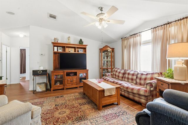8355 SE Wren Avenue, Hobe Sound, FL 33455