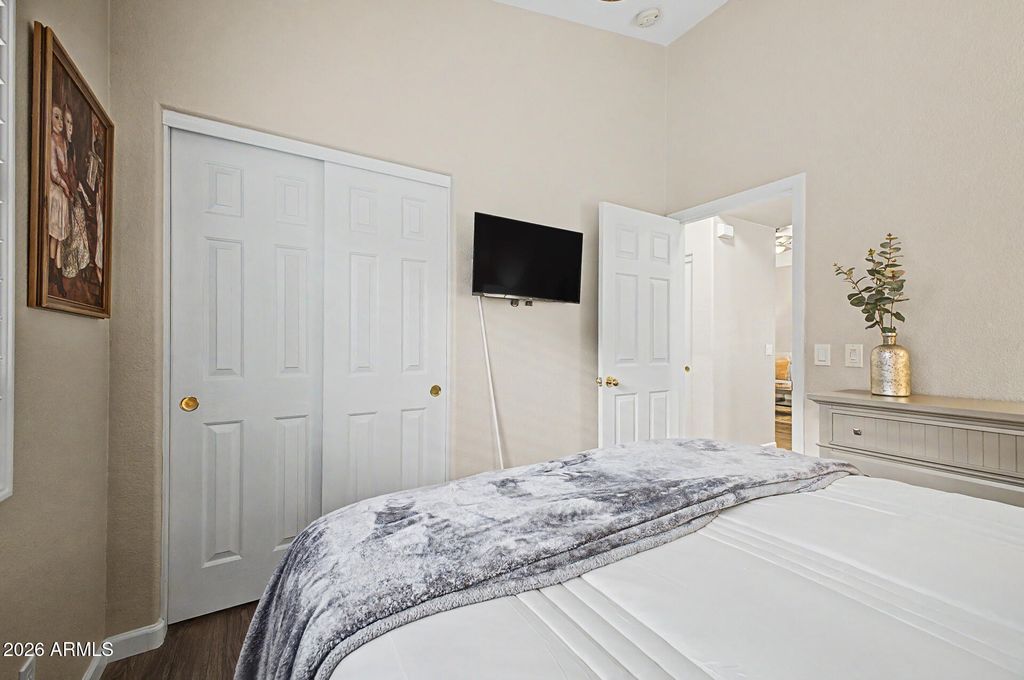 Image 22 of property listing at 40725 N TERRITORY Trail, Anthem, AZ 85086