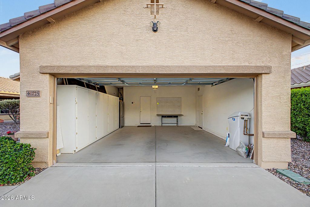 Image 27 of property listing at 40725 N TERRITORY Trail, Anthem, AZ 85086