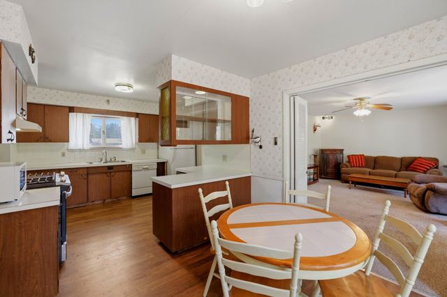 5020 W River Road, Fruitland Twp, MI 49445