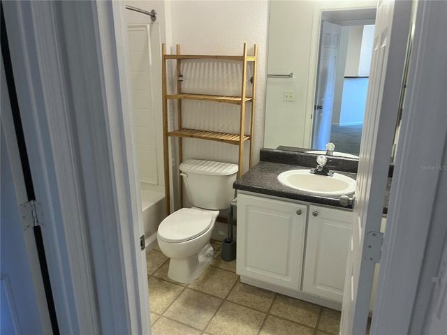 4802 51ST STREET W 311, Bradenton, FL 34210