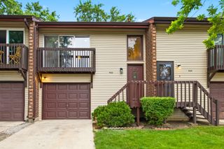 486 Seneca Lane, Bolingbrook, IL 60440