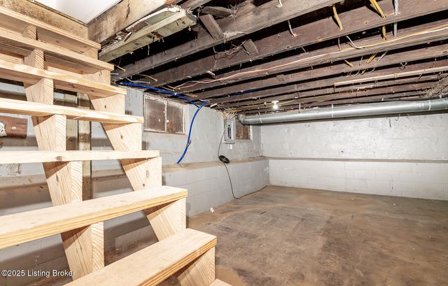 510 N 17th St, Louisville, KY 40203