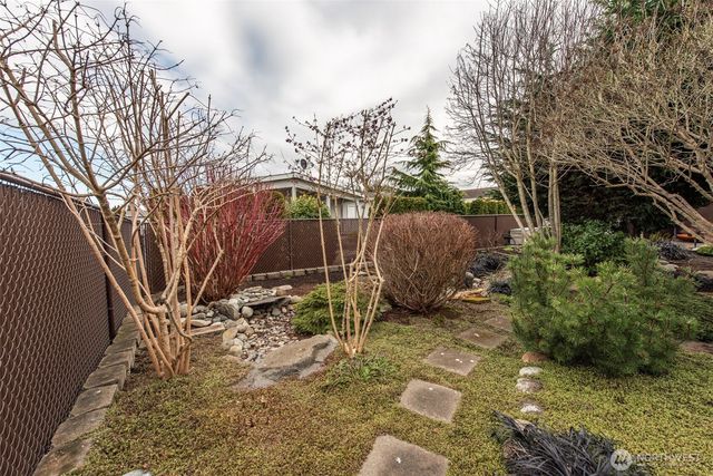 770 Heritage Loop, Sequim, WA 98382