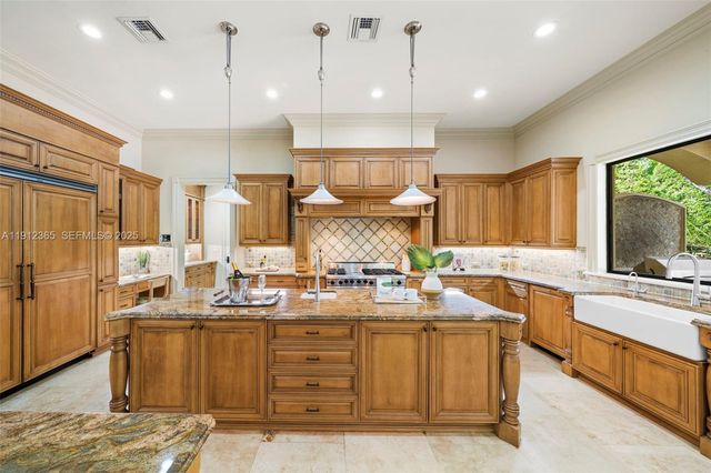 4845 SW 78th St, Miami, FL 33143