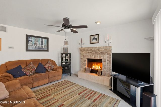 1609 8th Avenue, Toms River, NJ 08757