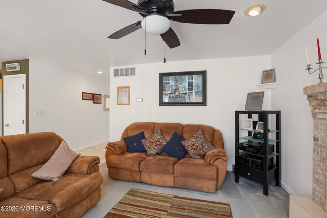 1609 8th Avenue, Toms River, NJ 08757