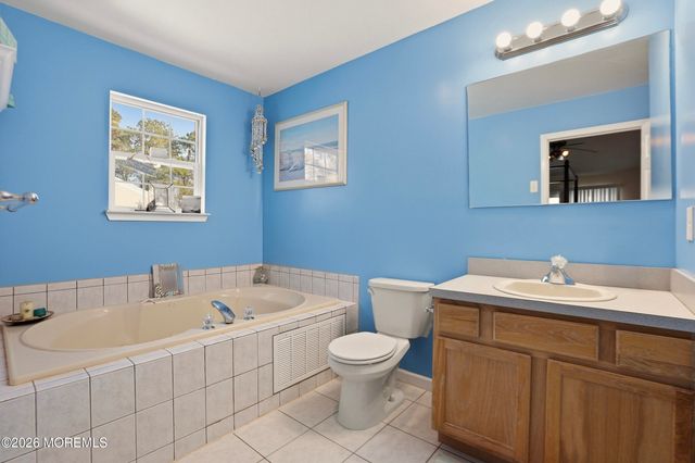 1609 8th Avenue, Toms River, NJ 08757