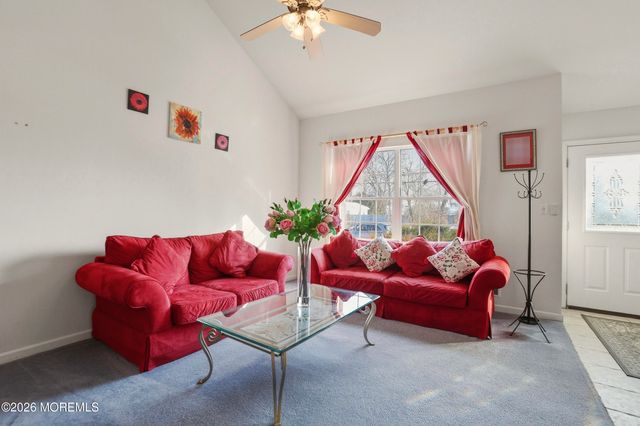 1609 8th Avenue, Toms River, NJ 08757