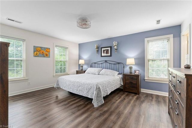 6997 Saratoga Court, Summerfield, NC 27358