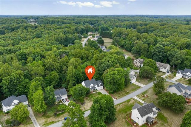 6997 Saratoga Court, Summerfield, NC 27358