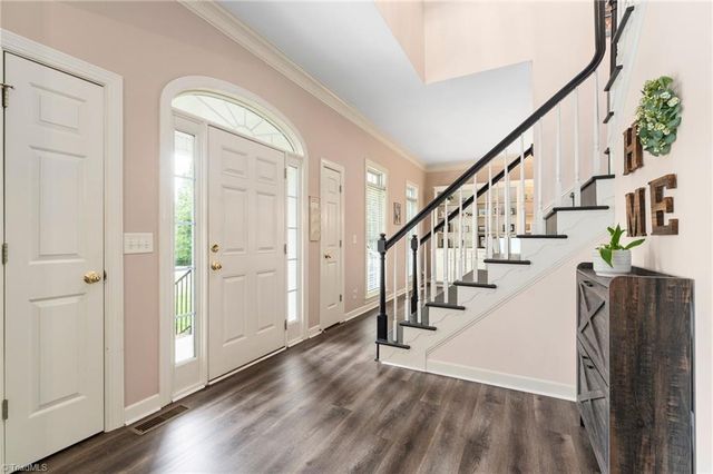 6997 Saratoga Court, Summerfield, NC 27358