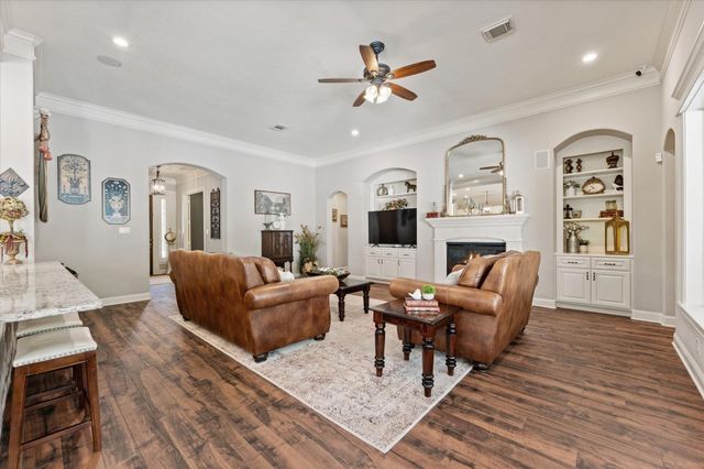 28327 Hollow Springs Lane, Spring, TX 77386