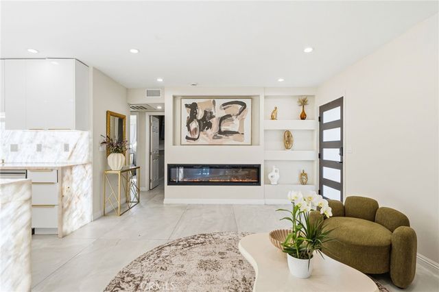 24812 Pitcairn, Torrance, CA 90505