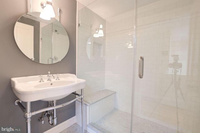 3252 N ST NW, Washington, DC 20007