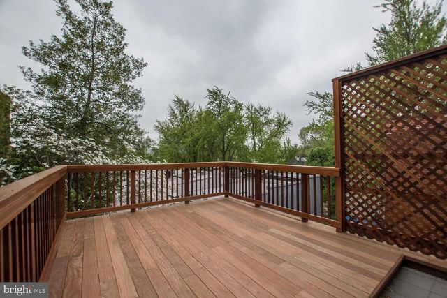 3252 N ST NW, Washington, DC 20007