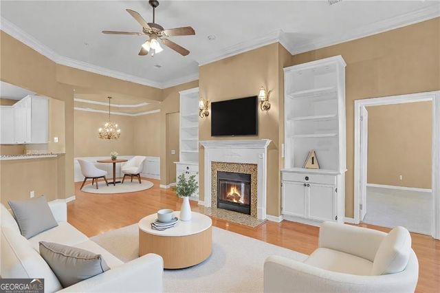 137 Glens Drive, Woodstock, GA 30188