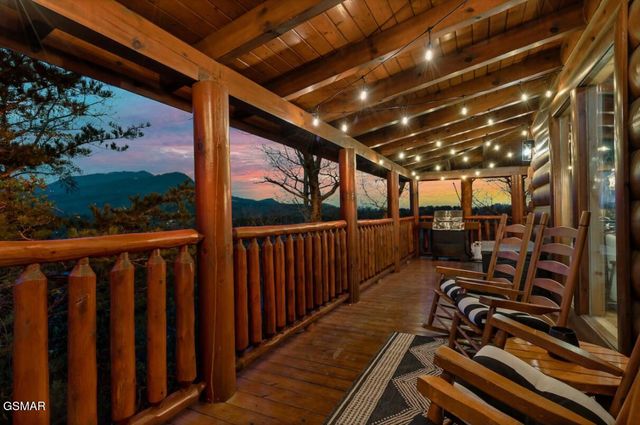 2009 Cougar Crossing Way, Sevierville, TN 37876