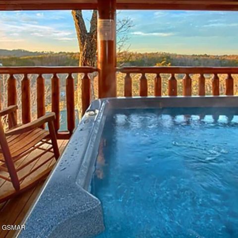 2009 Cougar Crossing Way, Sevierville, TN 37876