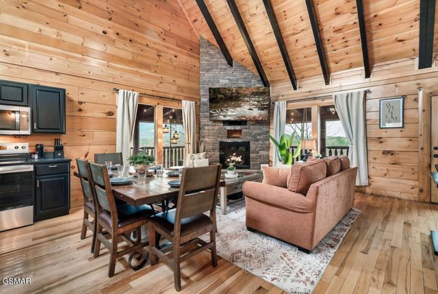 2009 Cougar Crossing Way, Sevierville, TN 37876