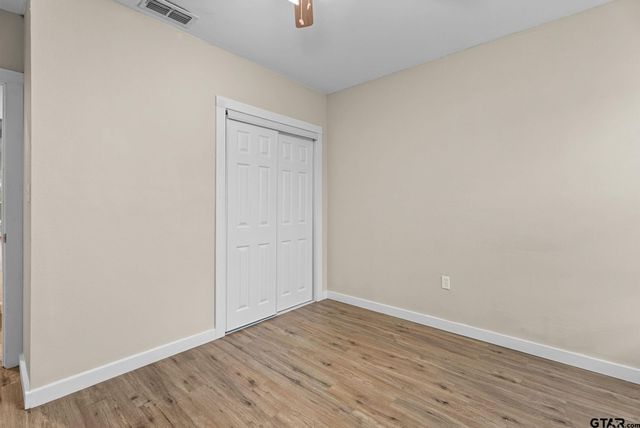 1409 N Carlyle, Tyler, TX 75702