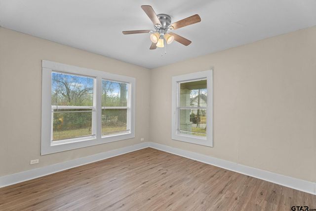 1409 N Carlyle, Tyler, TX 75702