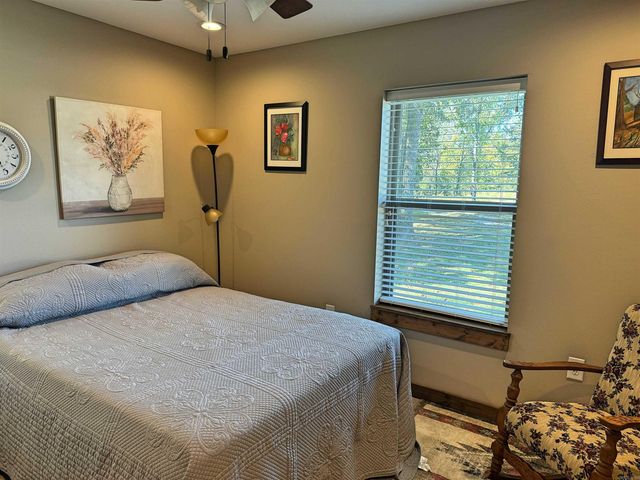 508 Harding Blvd, Mountain View, AR 72560