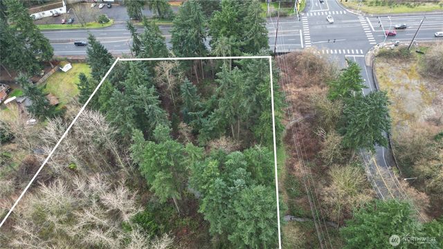 1111 Enchanted Pkwy S, Federal Way, WA 98003