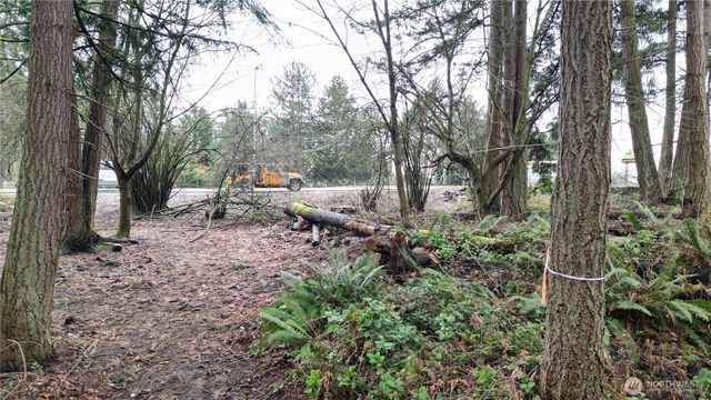 1111 Enchanted Pkwy S, Federal Way, WA 98003