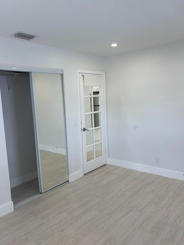 2812 Duke Lane, Delray Beach, FL 33445