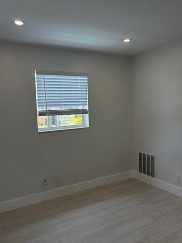 2812 Duke Lane, Delray Beach, FL 33445