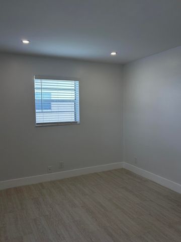 2812 Duke Lane, Delray Beach, FL 33445